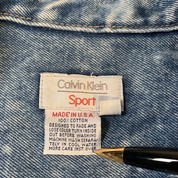Vintage Women's Calvin Klein Sport Acid Wash Denim Jacket Size Large - Picture 2 of 5